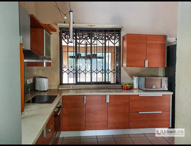 3 BEDROOM FREEHOLD FOR SALE IN SAFARI GARDENS